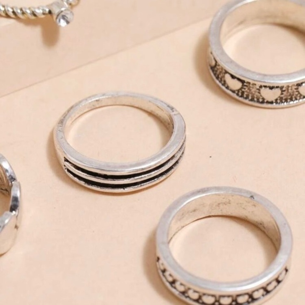 8 Silver Love Rings Set - Picture 3 of 5